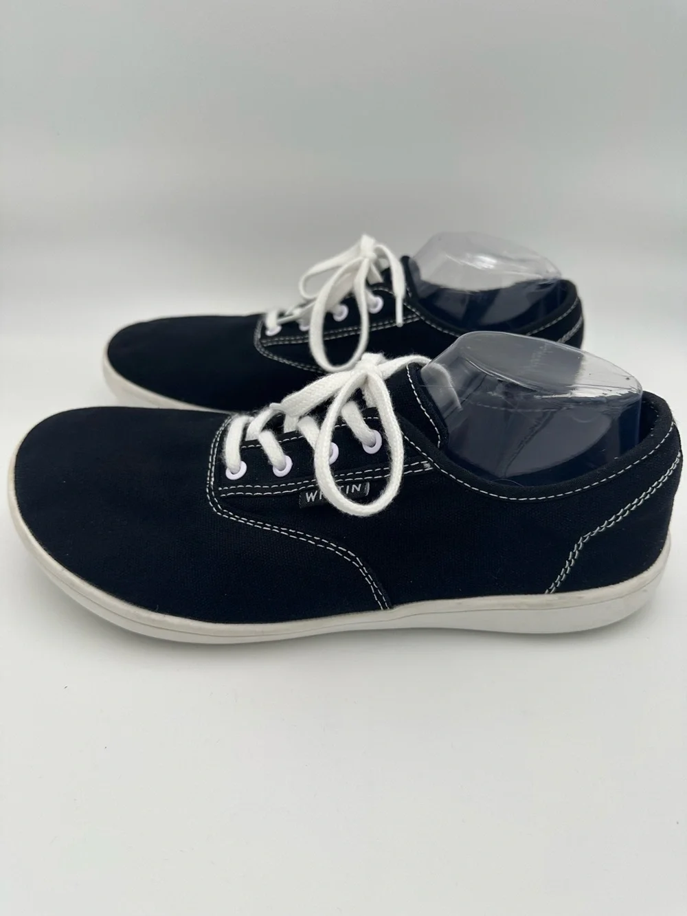 WHITIN men’s minimalist